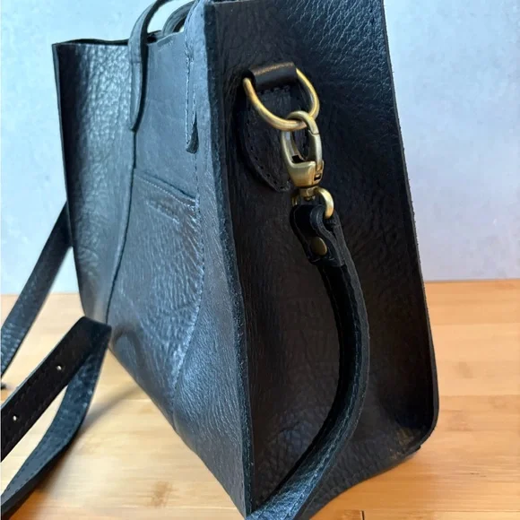 NEW ~PORTLAND LEATHER GOODS~ Lola Crossbody Tote in Black Leather - Picture 6 of 9